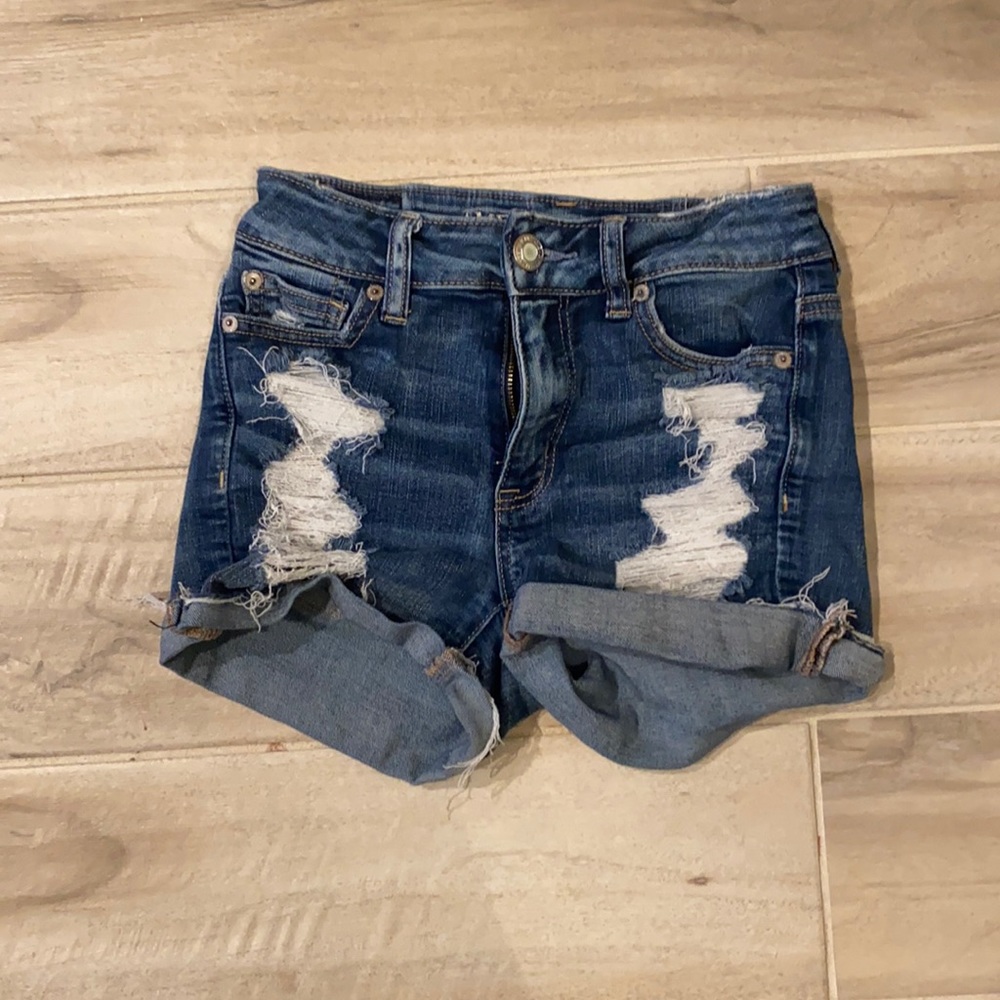 American Eagle ripped jean shorts
